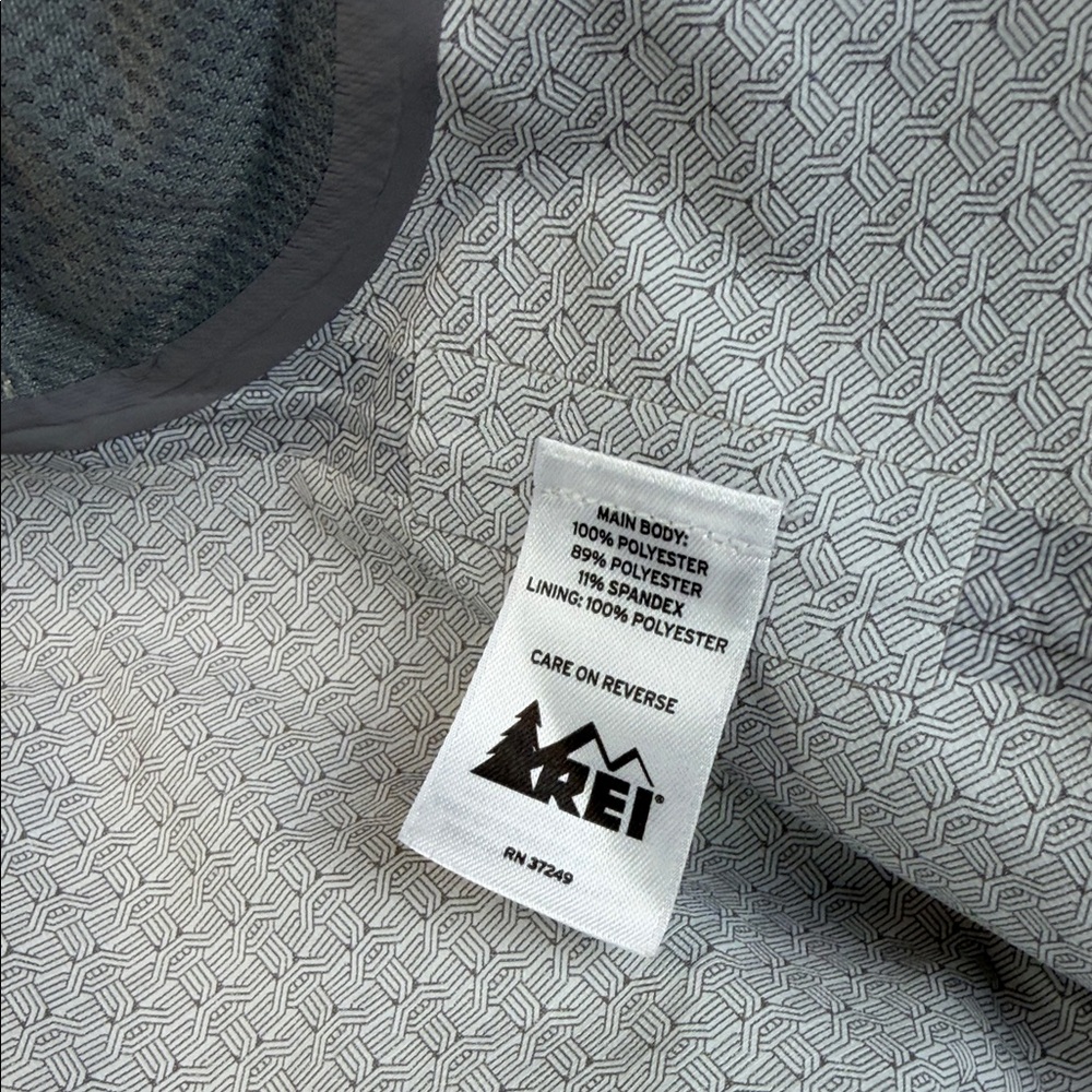 REI beige / Gray‎ Hooded Raincoat - Picture 11 of 15